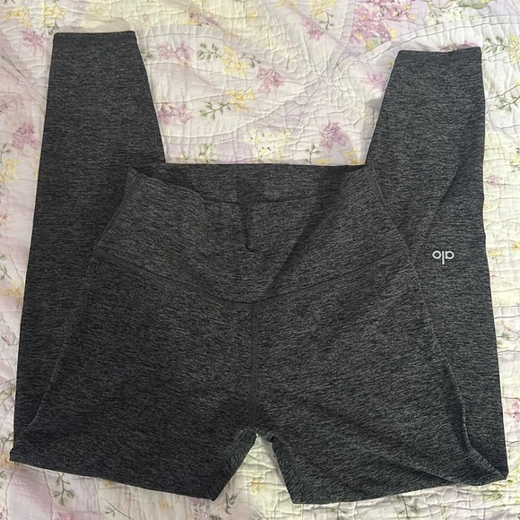 Alo size Medium soft material high waist leggings - Picture 1 of 4